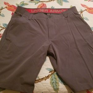 UA golf shorts